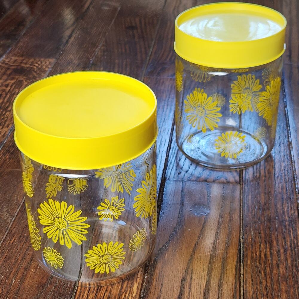 Vintage Corningware Yellow Daisy Canister Jars Airtight Kitchen Storage
